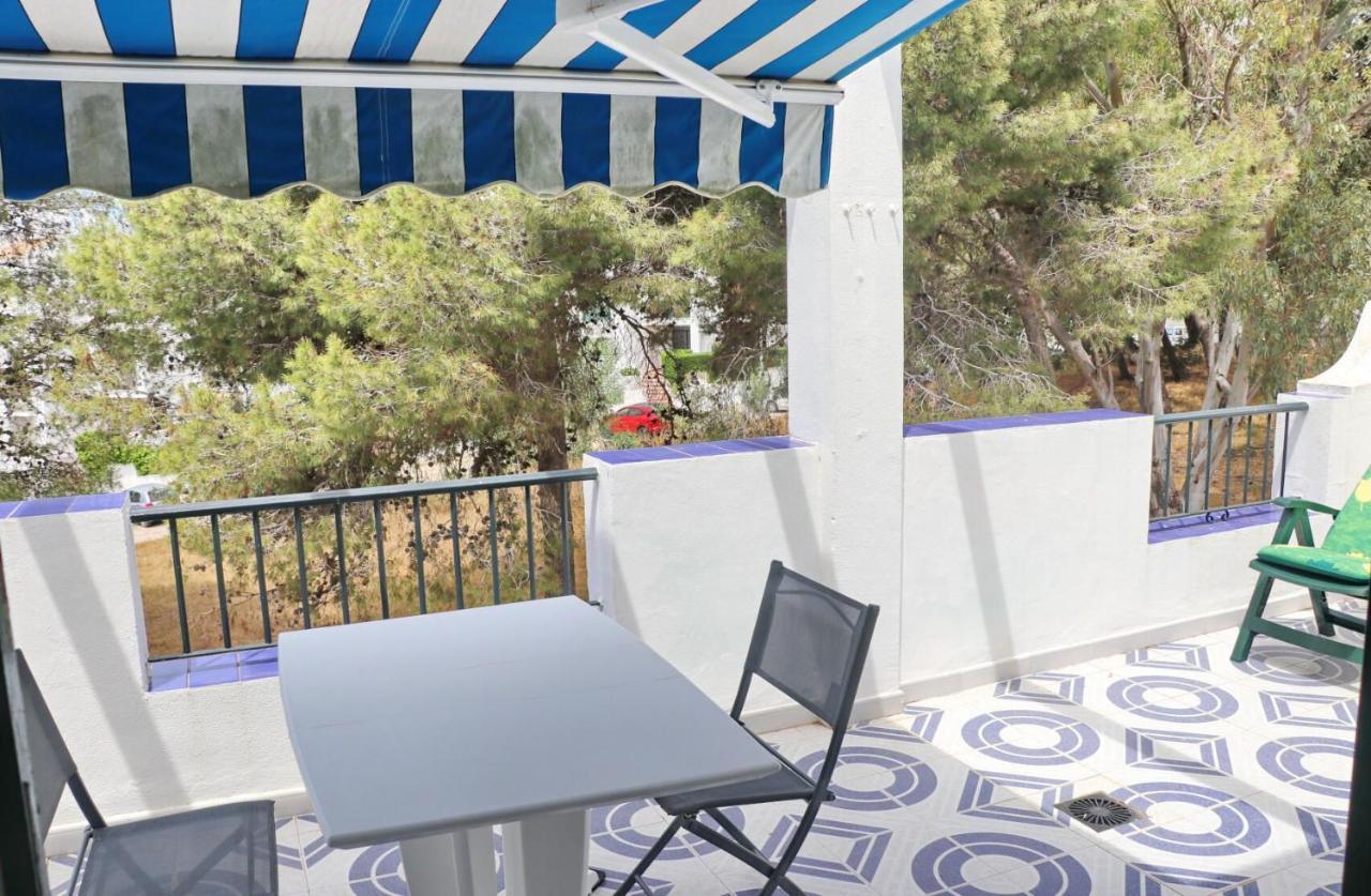 Apartamento La Torre Conil De La Frontera Exterior photo